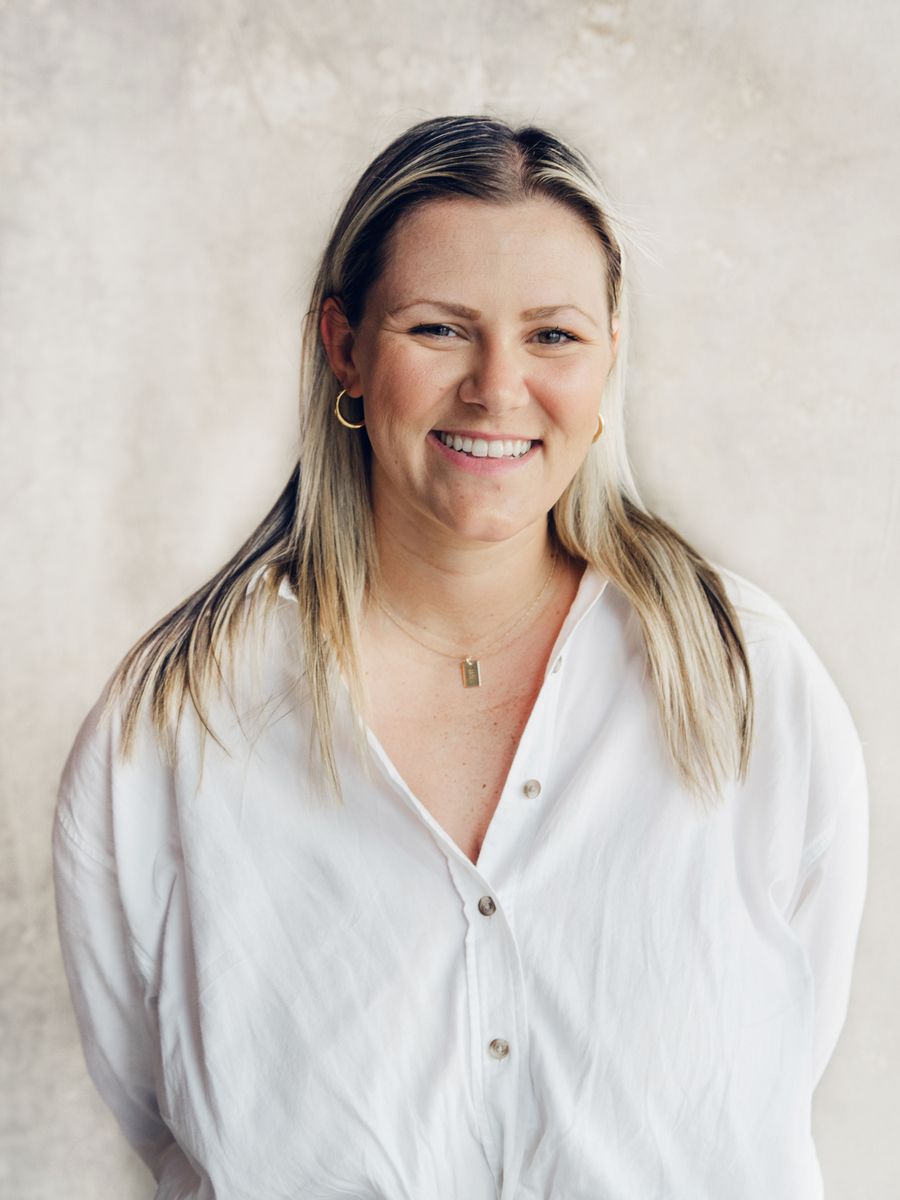 Jessie Cunnion, Marketing Associate at Robyn